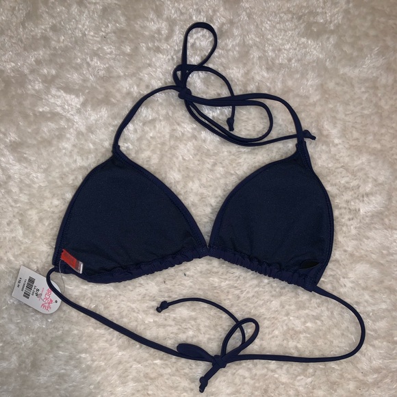 ๐3 for 28$๐ ARDENE navy triangle bikini top - Picture 2 of 3
